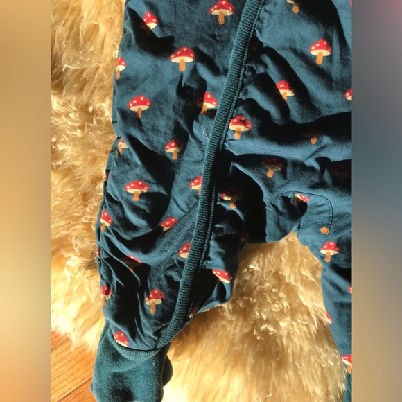 Toadstools Snowsuit - Picture 8 of 12